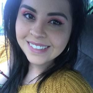 Meet your Posher, Ana